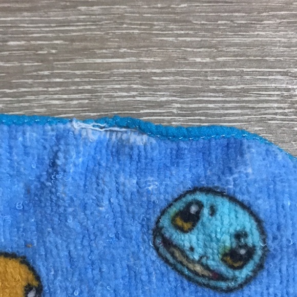 Vintage Pokémon Pikachu Hand Towel - Picture 2 of 9